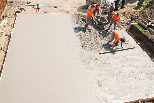 Best Industrial Concrete Flooring in Mendenhall, MS